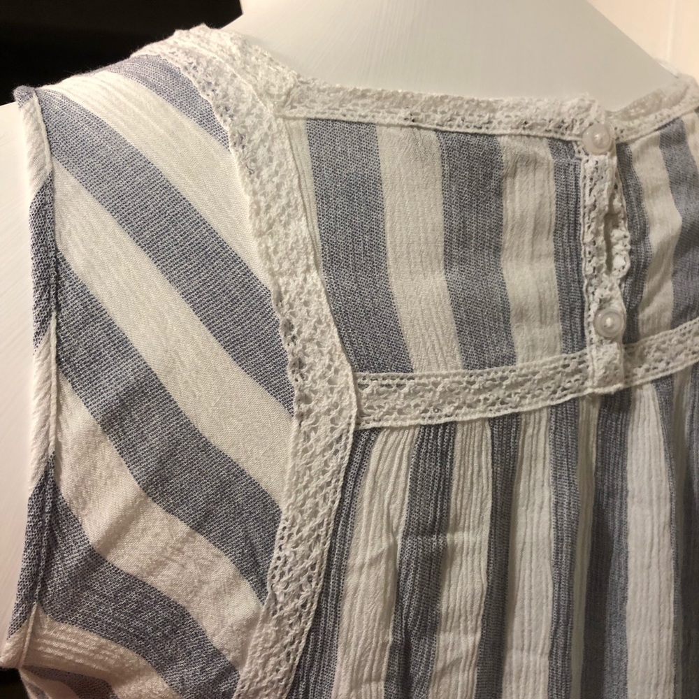 Lane Bryant- baby doll tank with lace sz 16 - Picture 6 of 8